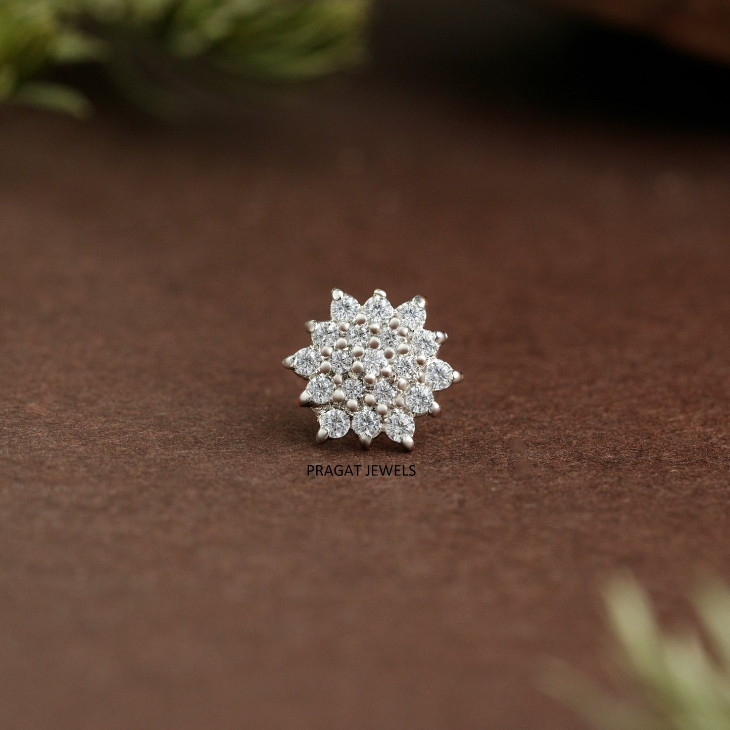 Snowflake Gold Nosepin/Diamond & Ruby Starburst Nosepin/White Luxe Blossom Nosepin/NP0127