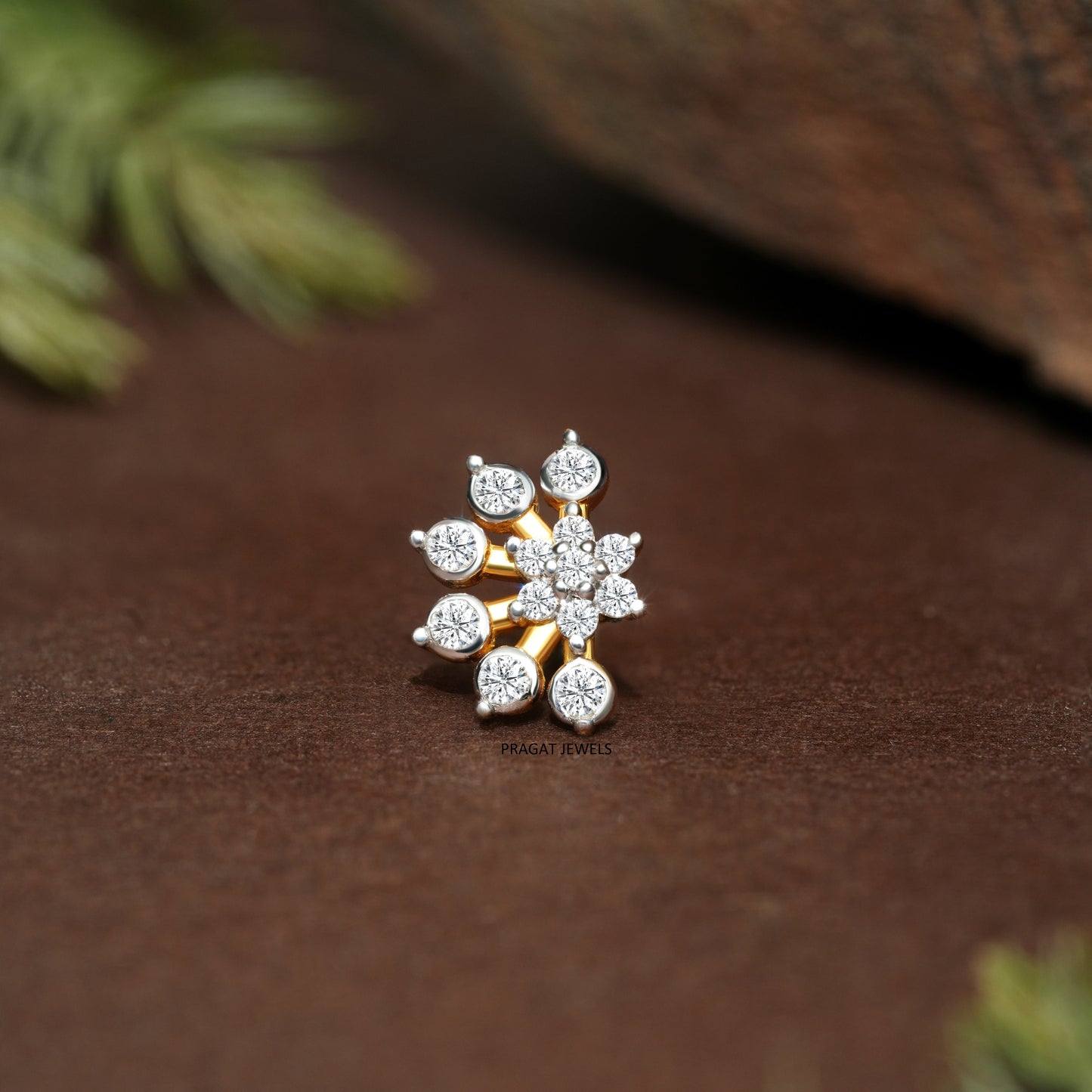 Royal Bloom Diamond Gold Nose Pin/Sunburst Diamond Nose Stud/Floral Crown Gold Nosepin/NP1344