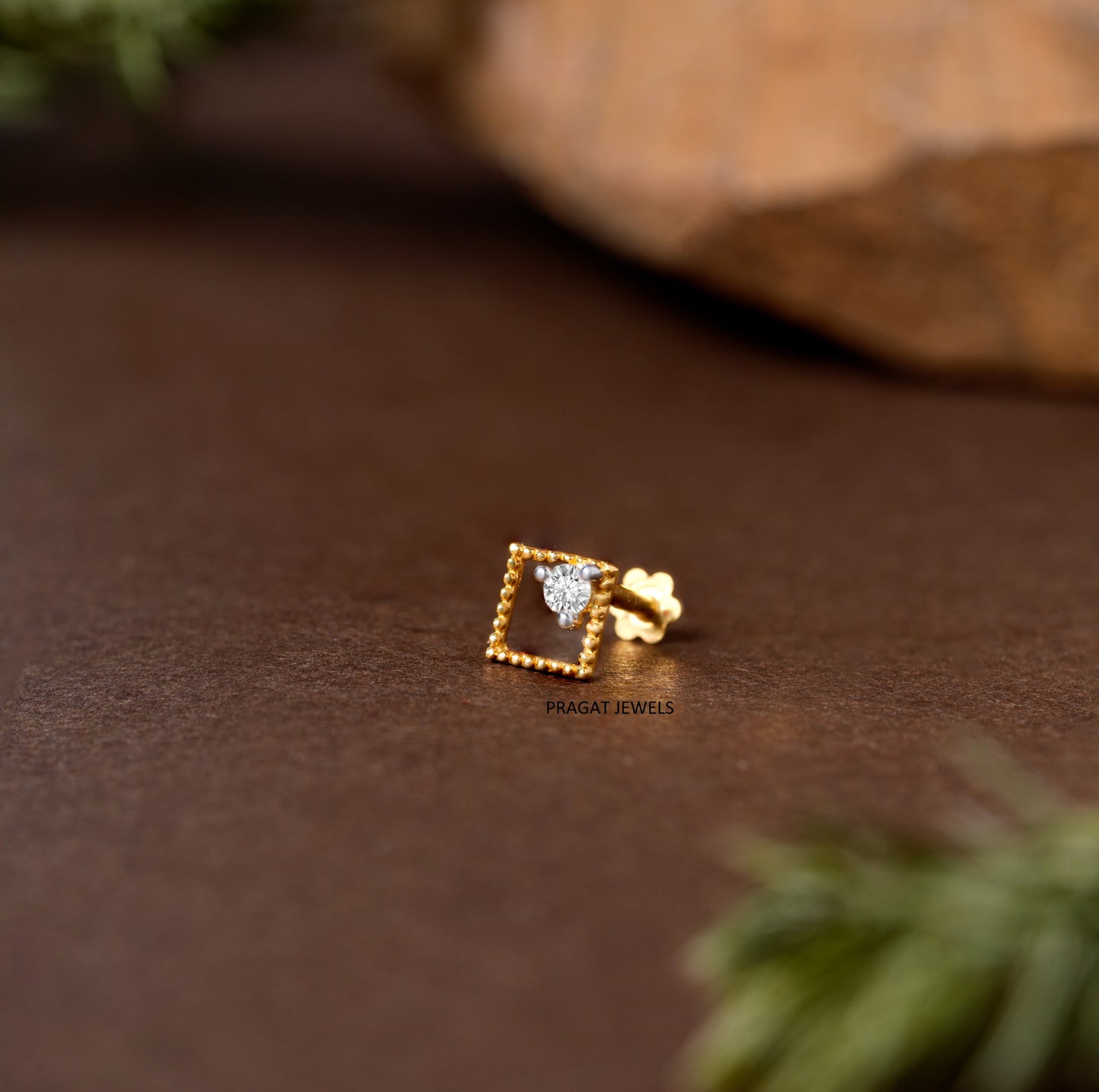 Minimal Frame Diamond Nose Stud/Golden Square Spark Diamond Nose Pin/Modern Box Diamond Nose Stud/np1255