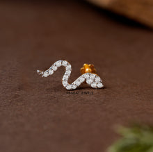 Serpent Snake Nose Pin/Sparkling S-Curve Nose Stud with Flower Backnp1221