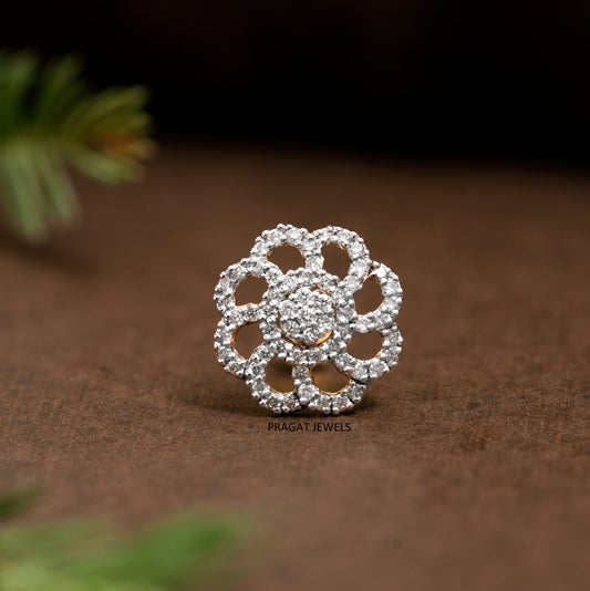 Diamond Nosepin Solitaire Yellow Gold Brillant Cut Diamond Hand crafted with love