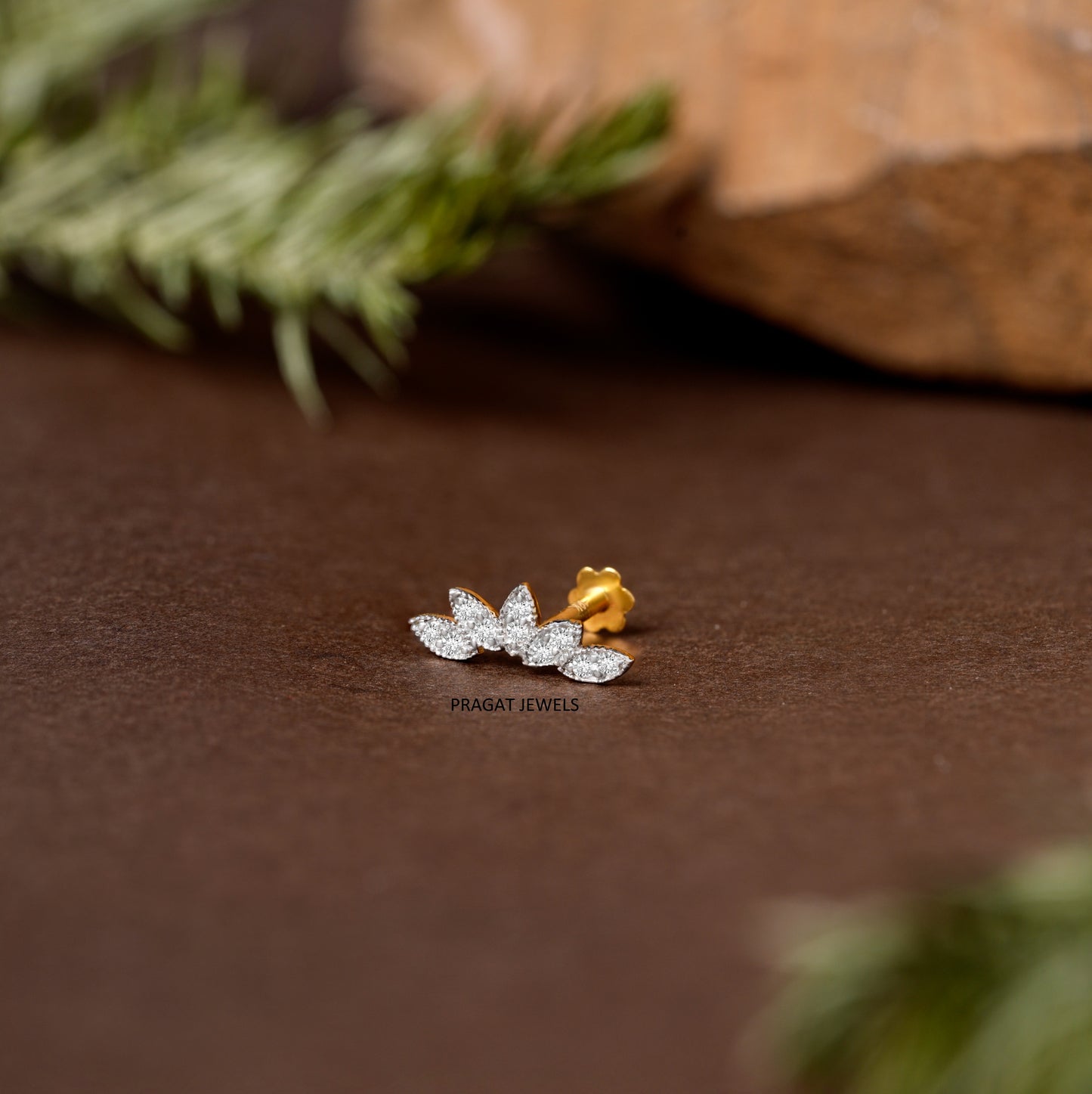 Gold Diamond Serpent  Nose Pin/Winding S-Curve Diamond Nose Stud with Flower Back/np1224