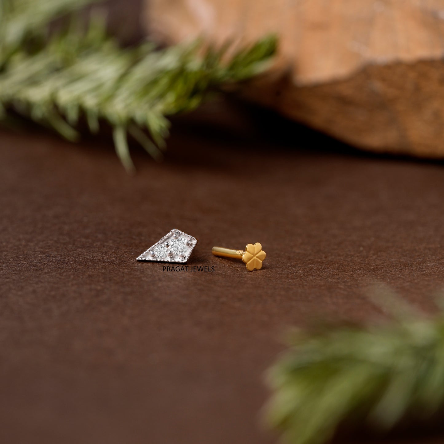 Elegant Diamond Kite Shape Nose Pin/Minimalist Diamond Kite Nose Pin/NP1216