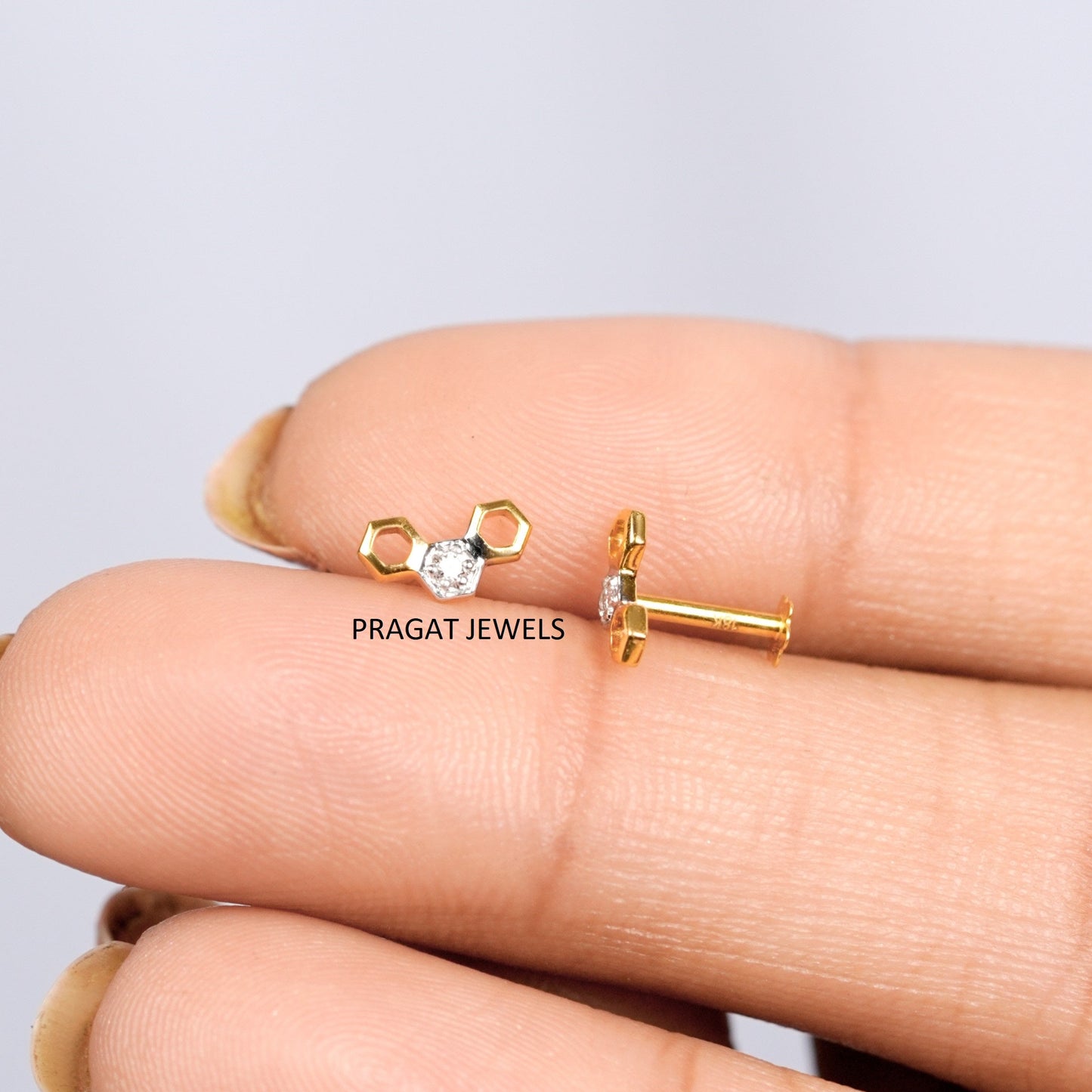 Honeycomb Diamond Stud Earring/Golden Honeycomb Diamond Stud/NP1223