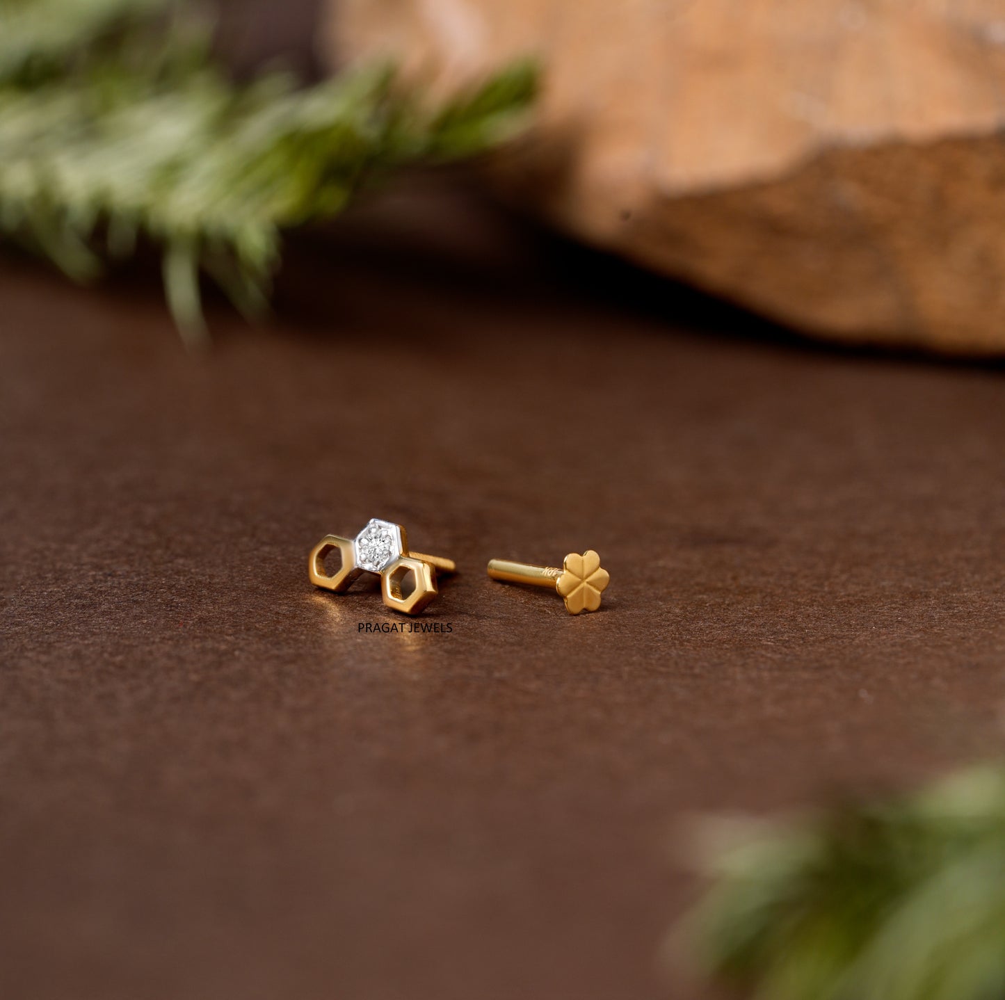 Classic Gold Clover Diamond Stud with Secure Screw-Back/Modern Tropical Leaf Gold & Diamond Nose Stud/NP1223