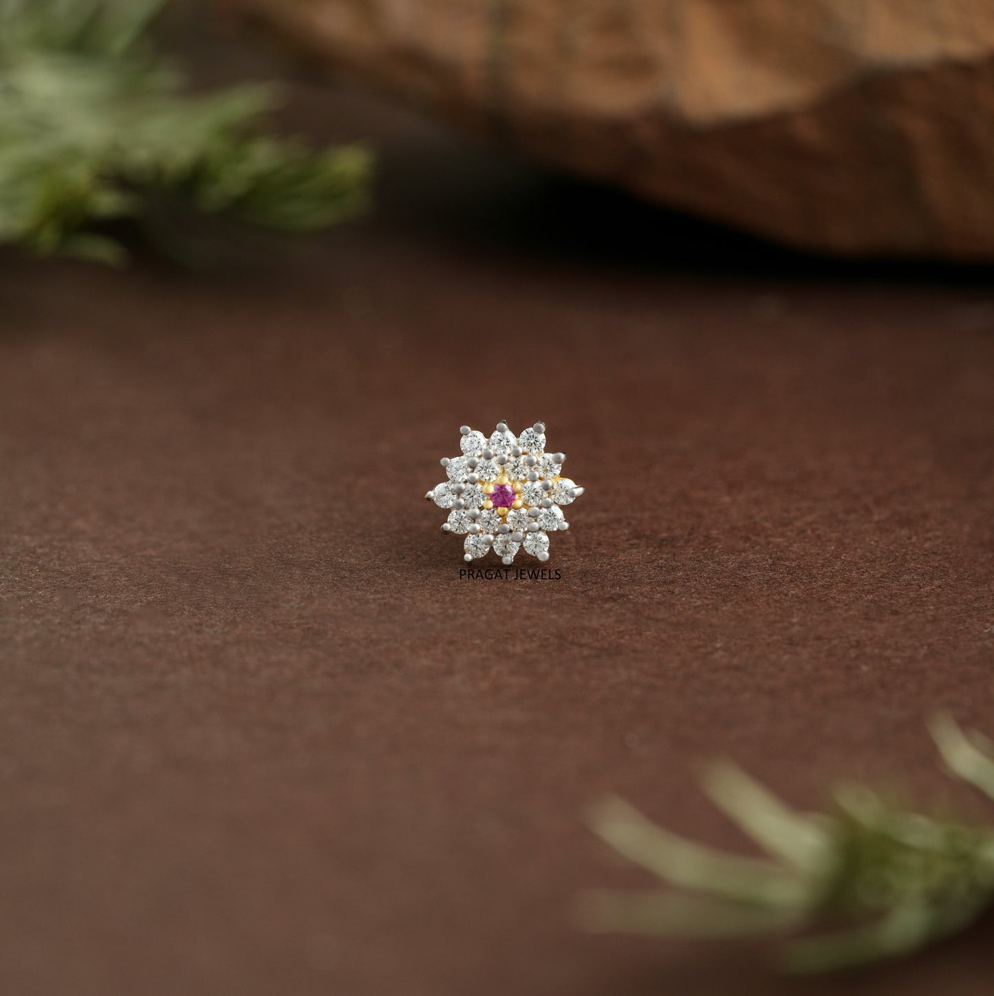 Snowflake Gold Nosepin/Diamond & Ruby Starburst Nosepin/White Luxe Blossom Nosepin/NP0127