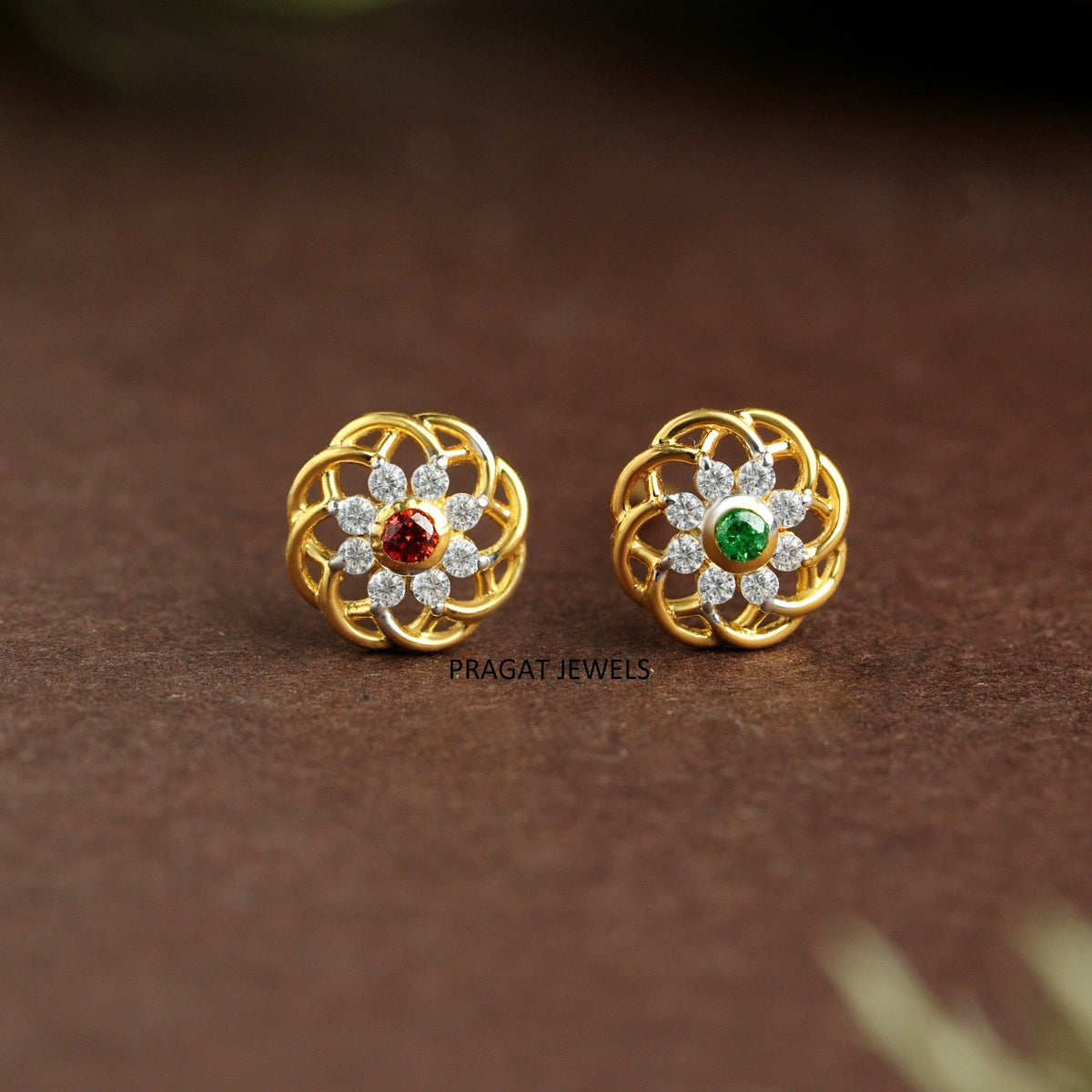 Ruby and green cluster NosePin/Floral Twinkle” Nose Pin/NP0894
