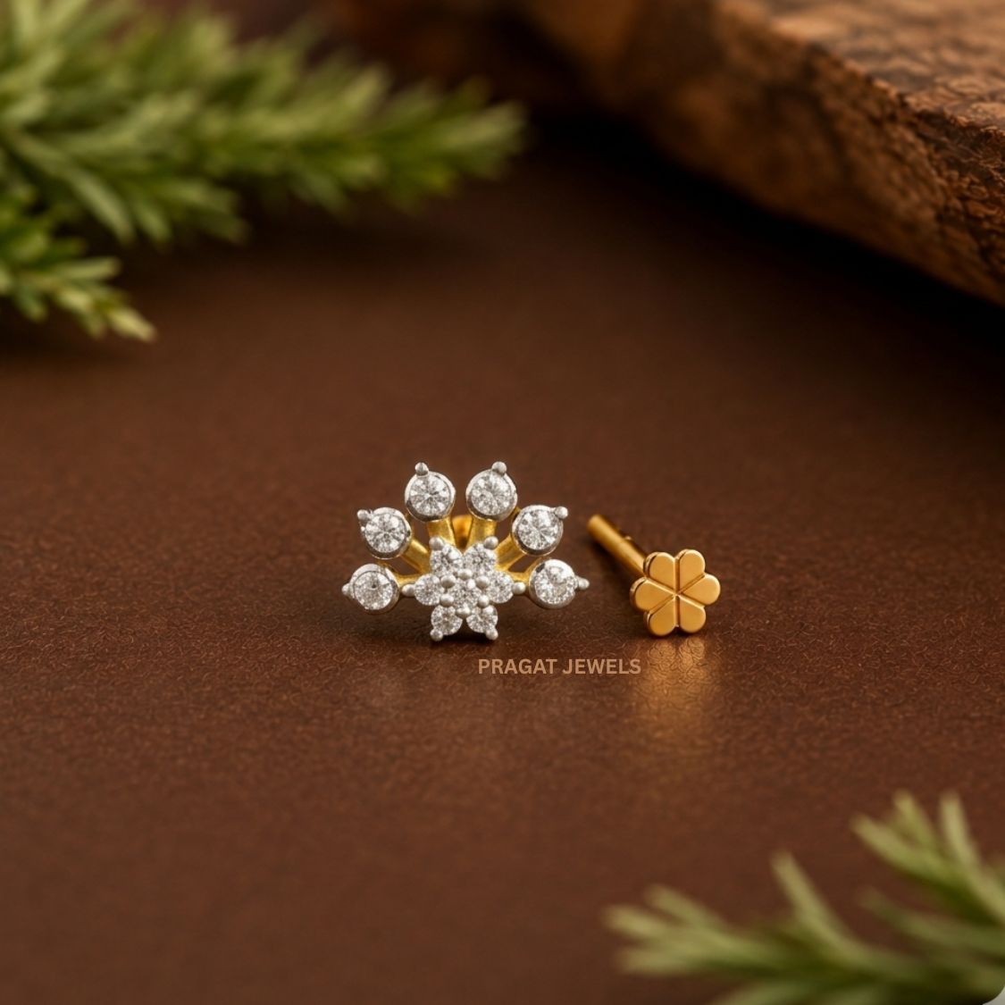 Royal Bloom Diamond Gold Nose Pin/Sunburst Diamond Nose Stud/Floral Crown Gold Nosepin/NP1344