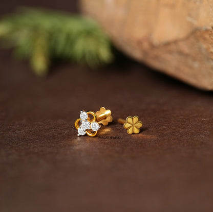 Celestial Bloom Nose Pin/Radiant Blossom Gold Nose Pin/Golden Daisy Diamond Nose Pin/NP0886