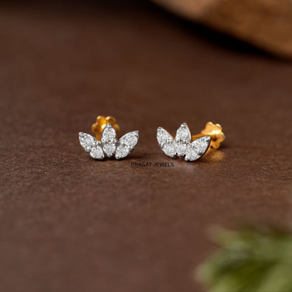 Solid Gold Stud - Flower Stud Earring - Minimalist stud earrings - Solid Gold Earring NP1218