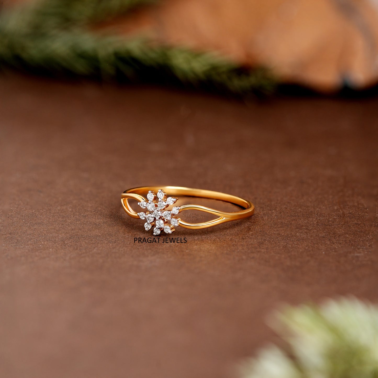 "14K Gold Floral Diamond Ring • Delicate Snowflake Cluster Ring • Dainty Gold Ring for Women • Gift for Her •  Fine Jewelry"LR10410