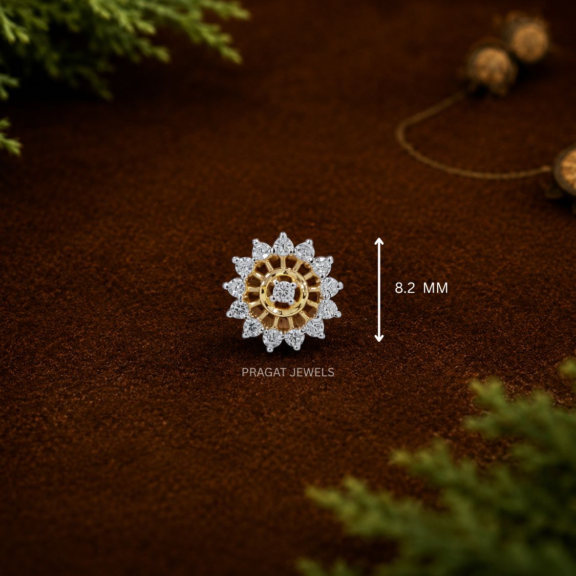 Diamond-Cut Floral Gold Nose Stud/Radiant Sunflower Gold Nose Pin/Traditional Floral Gold Nose Pin for Women/NP1425
