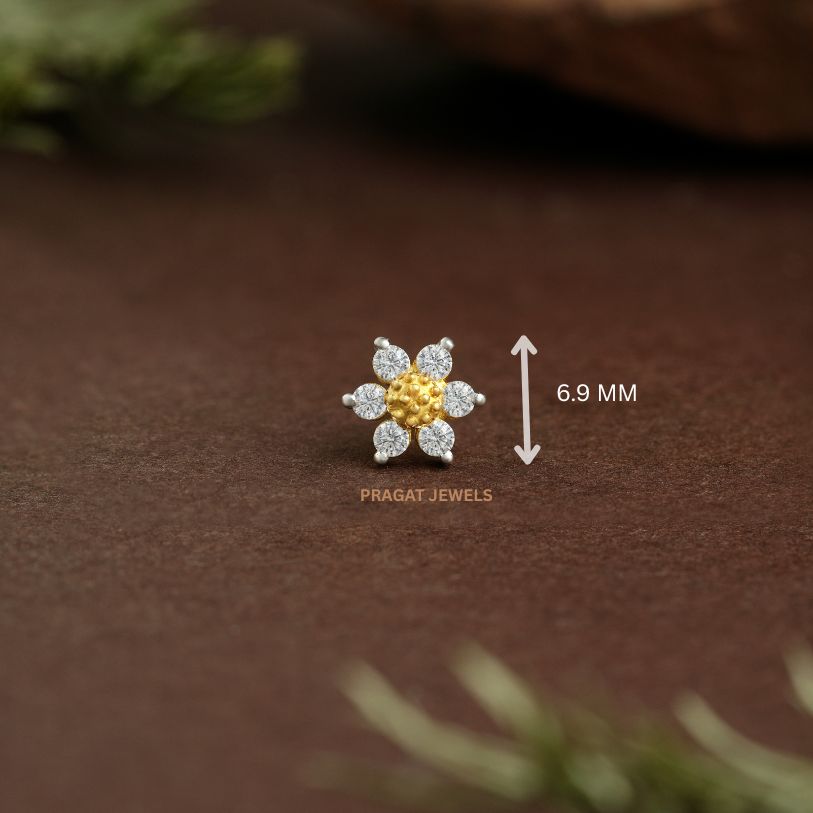 Golden Blossom Diamond Nosepin/Floral Spark Gold Nose Stud/Floral Spark Gold Nose Stud/NP1325