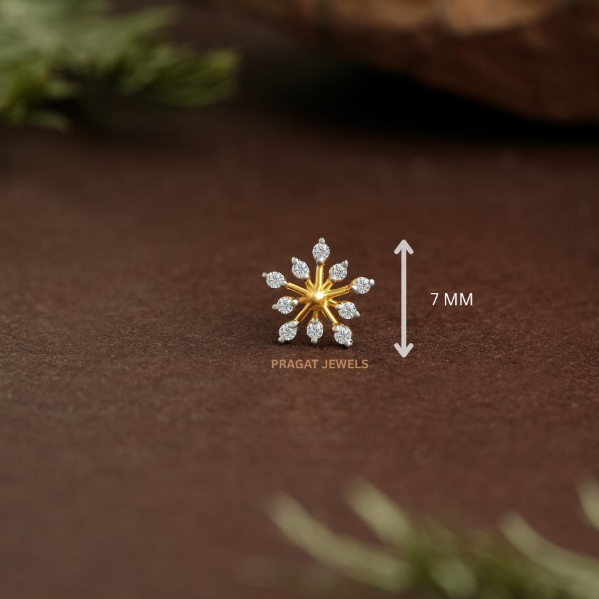 Golden Snowflake Nose Pin/Diamond Sunburst Nose Pin/Celestial Bloom Gold Nose Pin/NP0795