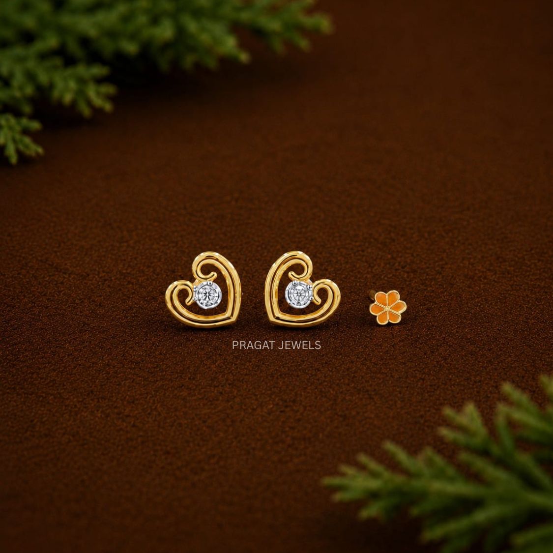 Sparkling Heart Gold Stud Earrings/Love Heart Gold Earrings/Love Gift /NP1411