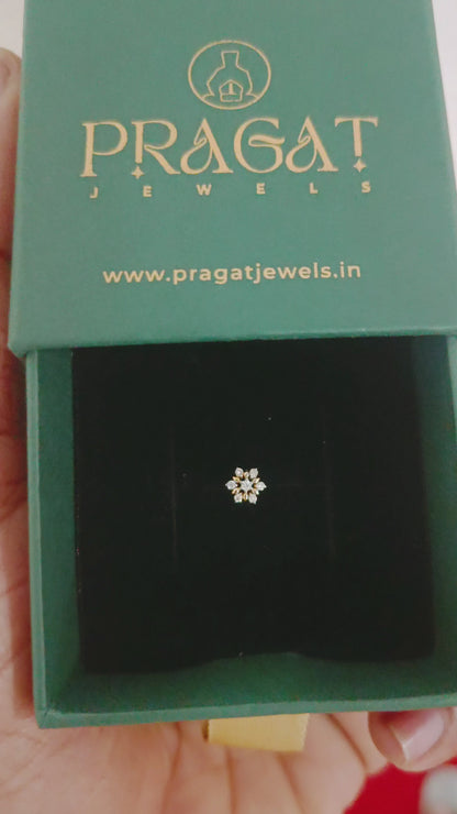 Gold Nose Pin with 7 Natural Diamonds – Floral Stud Design | Elegant Nose Jewelry for Women NP0773